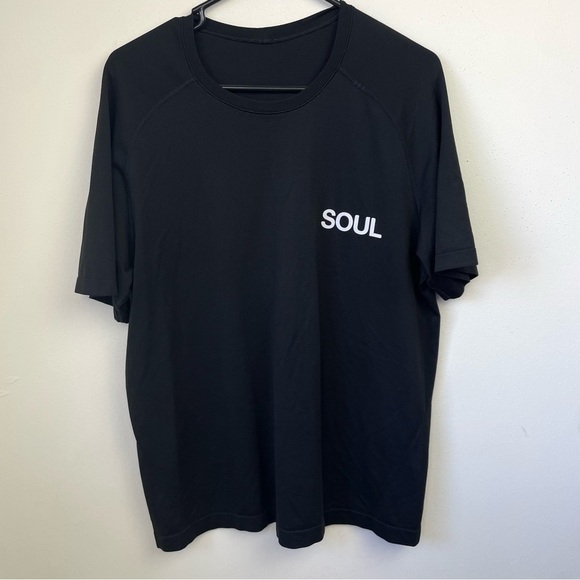 Lululemon x Soul Cycle Metal Vent Tech Short Sleeve - Picture 4 of 10